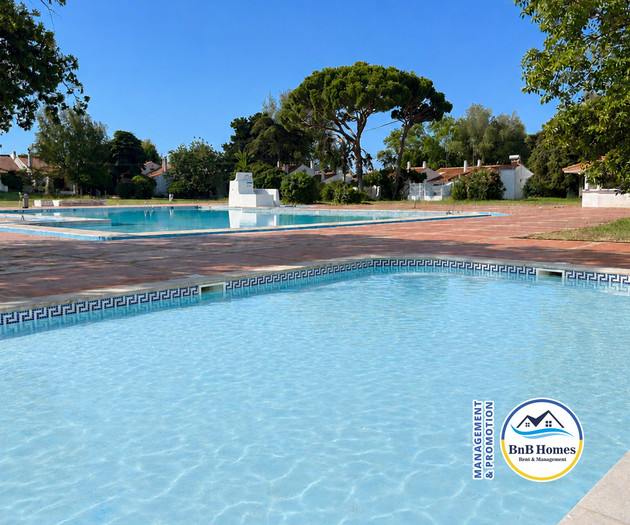 Cozy Studio with Pool - The Strip street & Beach