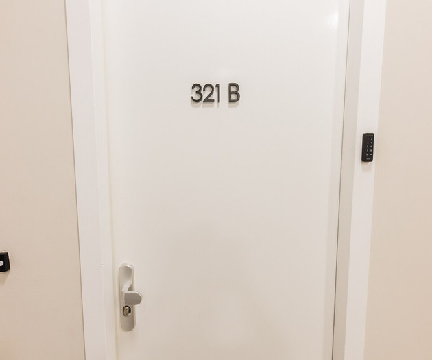 Luxurious Dowtown 3BDR Apartment WS