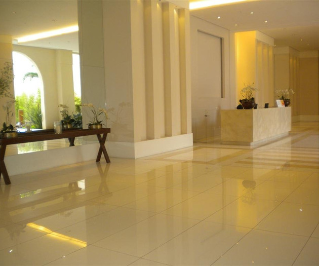 Premium 2BR Apartment in Peninsula Barra