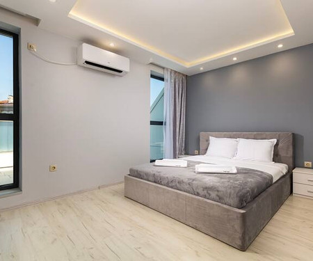 Cityscape Retreat 1BD Flat in the Heart of Plovdiv