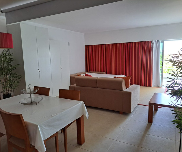 Marina View Apartment with Pool