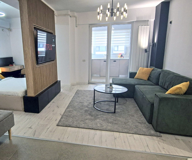 Bucharest Designer High-End Stay