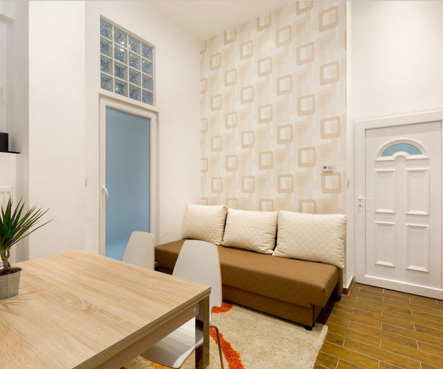 4-Bedroom Apartment with Monthly Cleaning included