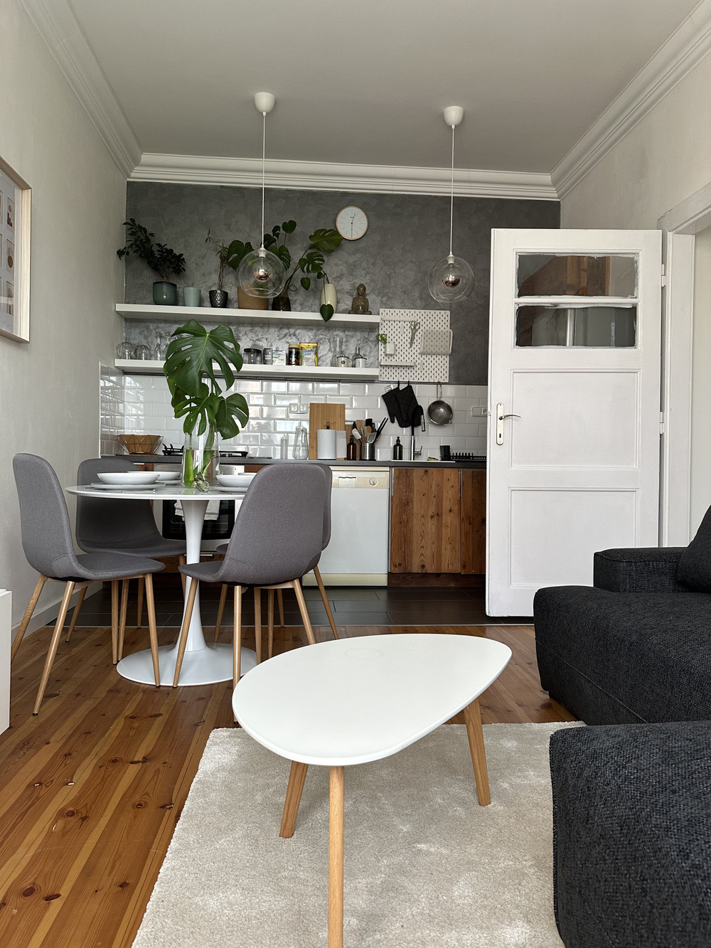 Central Point Apartment preview