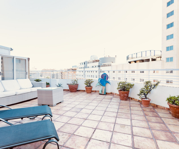 Wonderful Penthouse with Parking