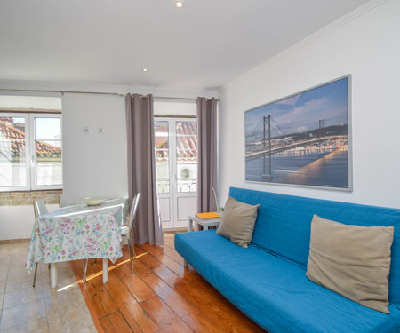 Sunny and Cozy Apartment, Alfama