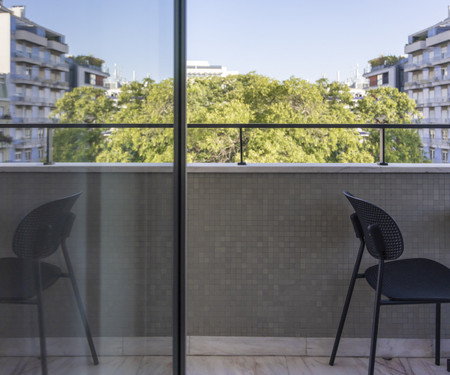 Sophisticated 2-bedroom flat, Ave Novas 3A