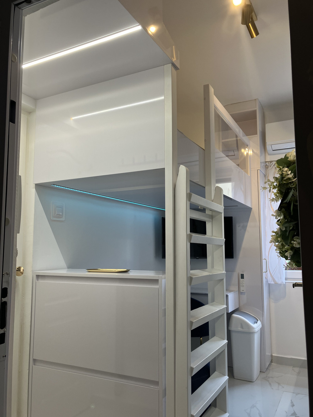Modern Tiny Home Next to City Park (Városliget) preview