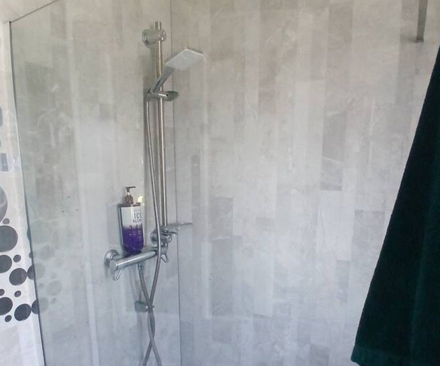 Dumfries 2BR Apartment | Free Parking | Near Rober