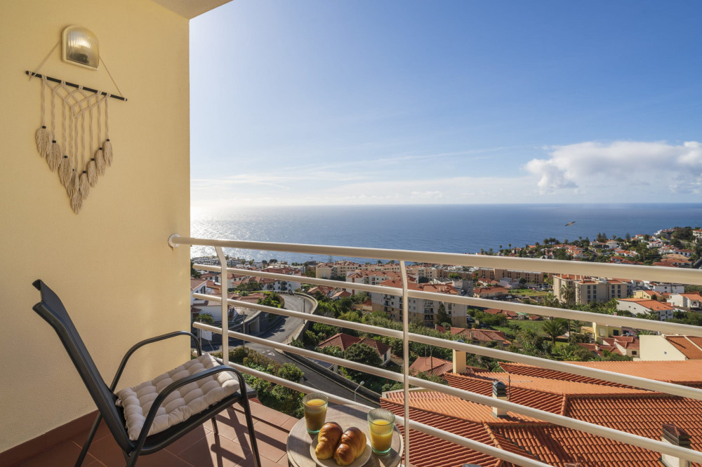 Apartment with balcony and sea view - Garajau VI