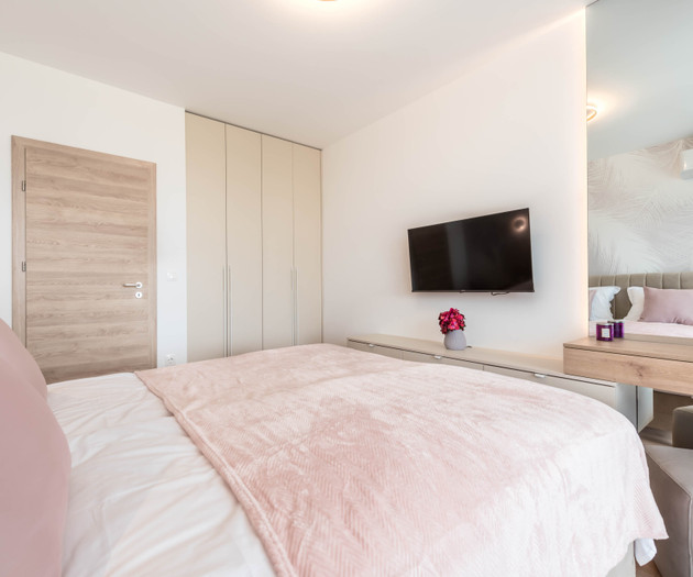Sea View Luxury Apt + Parking G10