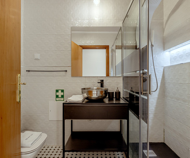 Spacious 3 bedroom apartment in Lisbon
