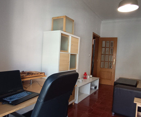 Central Lisbon 3 bedroom Office&Gym