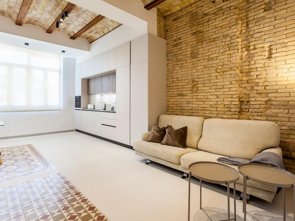 BEAUTIFUL NEWLY RENOVATED APARTMENT IN RUSAFA preview
