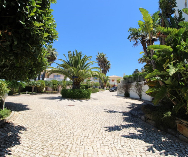 Apartment, like a little house with patio