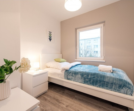 Apartament OKĘCIE 3 - Strubiczow - Warszawa