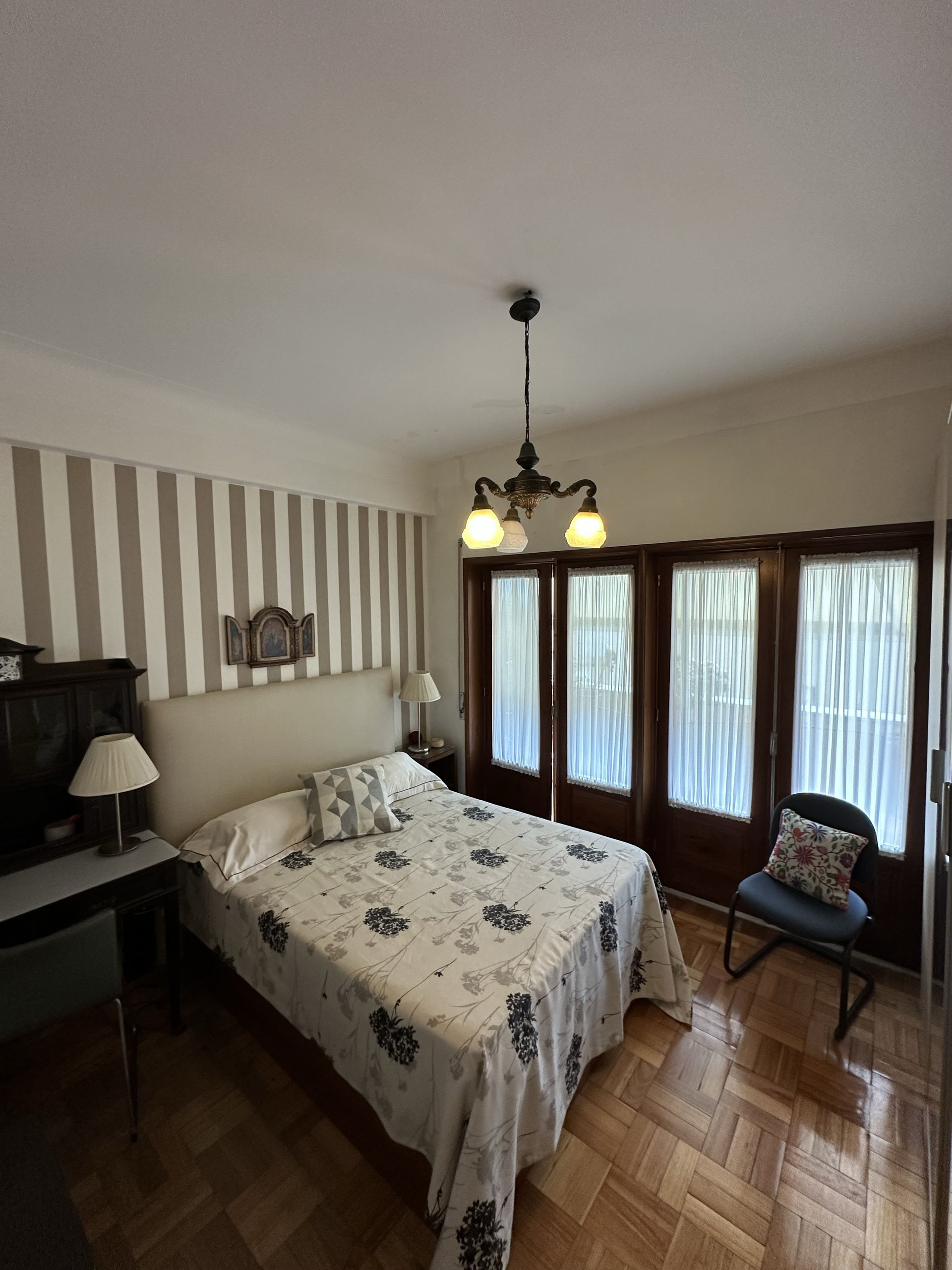 View of private room 1