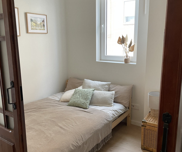 Bright Newly Renovated Flat near the Sea