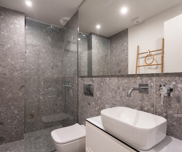 LIV Athinum 1 - Luxury Apartment 2C