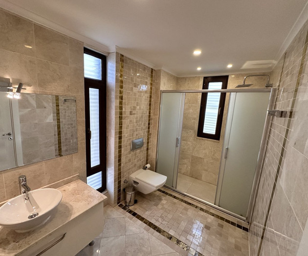 Spacious Villa with Beautiful View & Private Pool