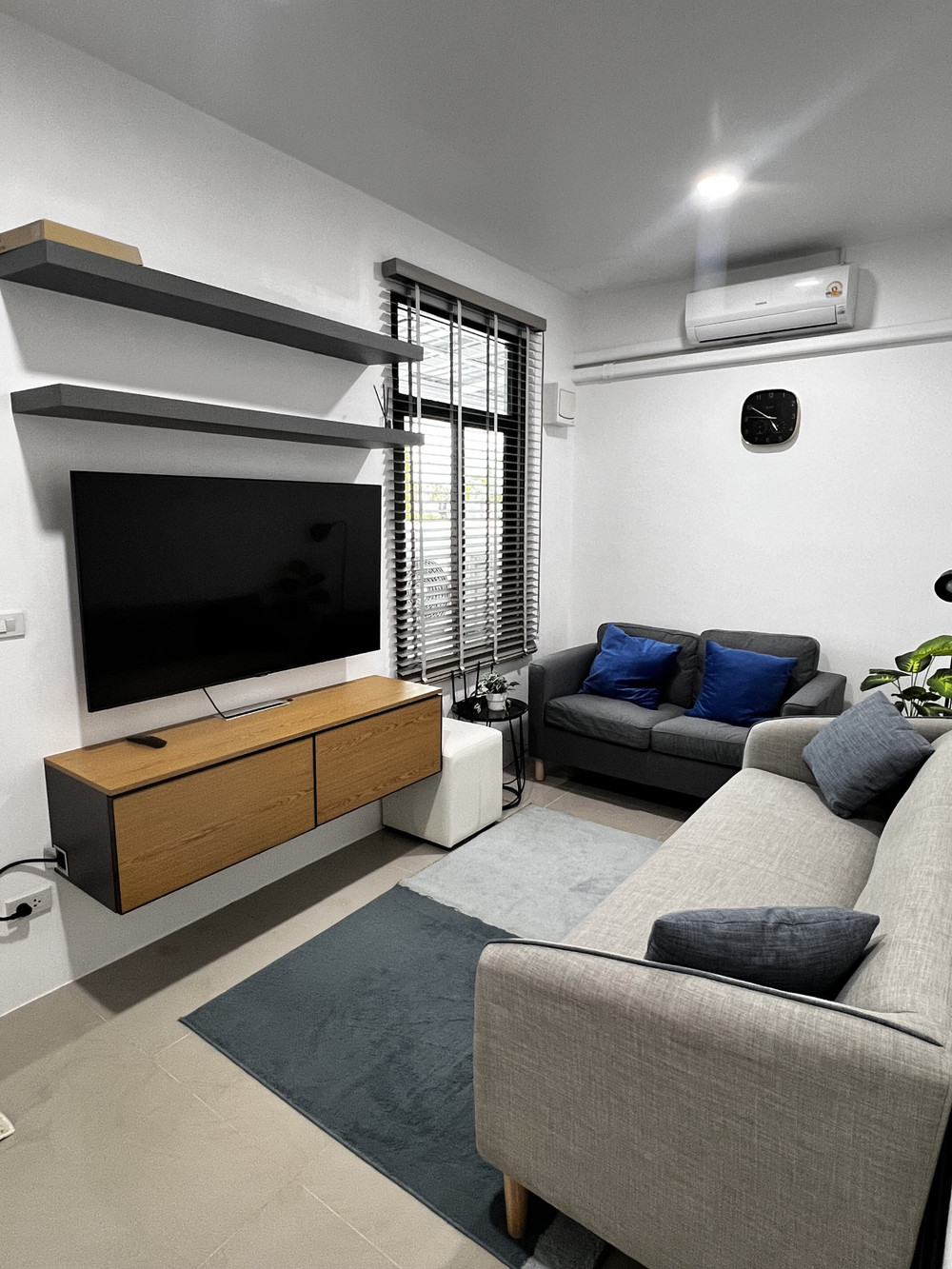 Modern comfort and cozy charm preview