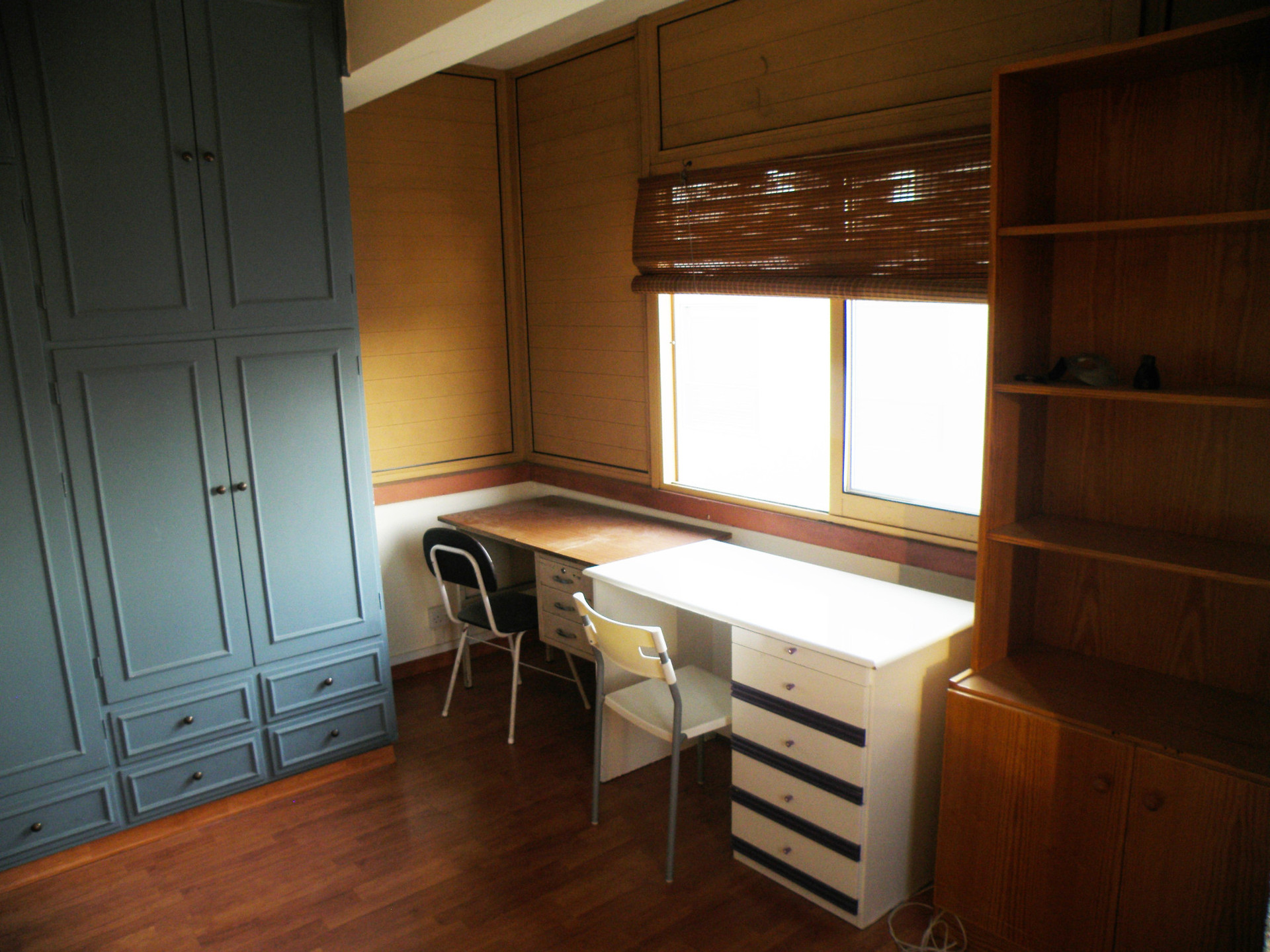 Room 2 Photo 4