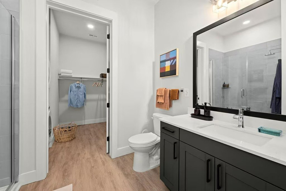 Luxury Furnished One Bedroom Apartment preview