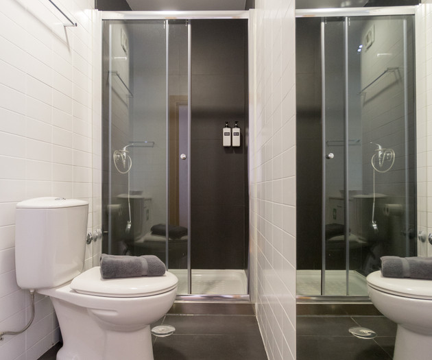 2 Bedroom 2 Bathroom Apartment with River Views