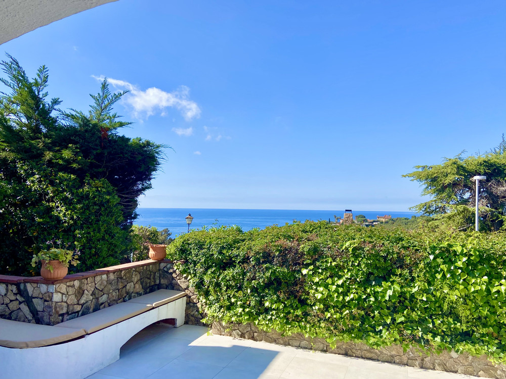 The office with a sea view · Costa Brava preview