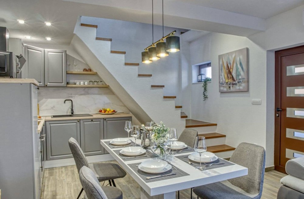 Su Casa - at Kastela OldTown preview