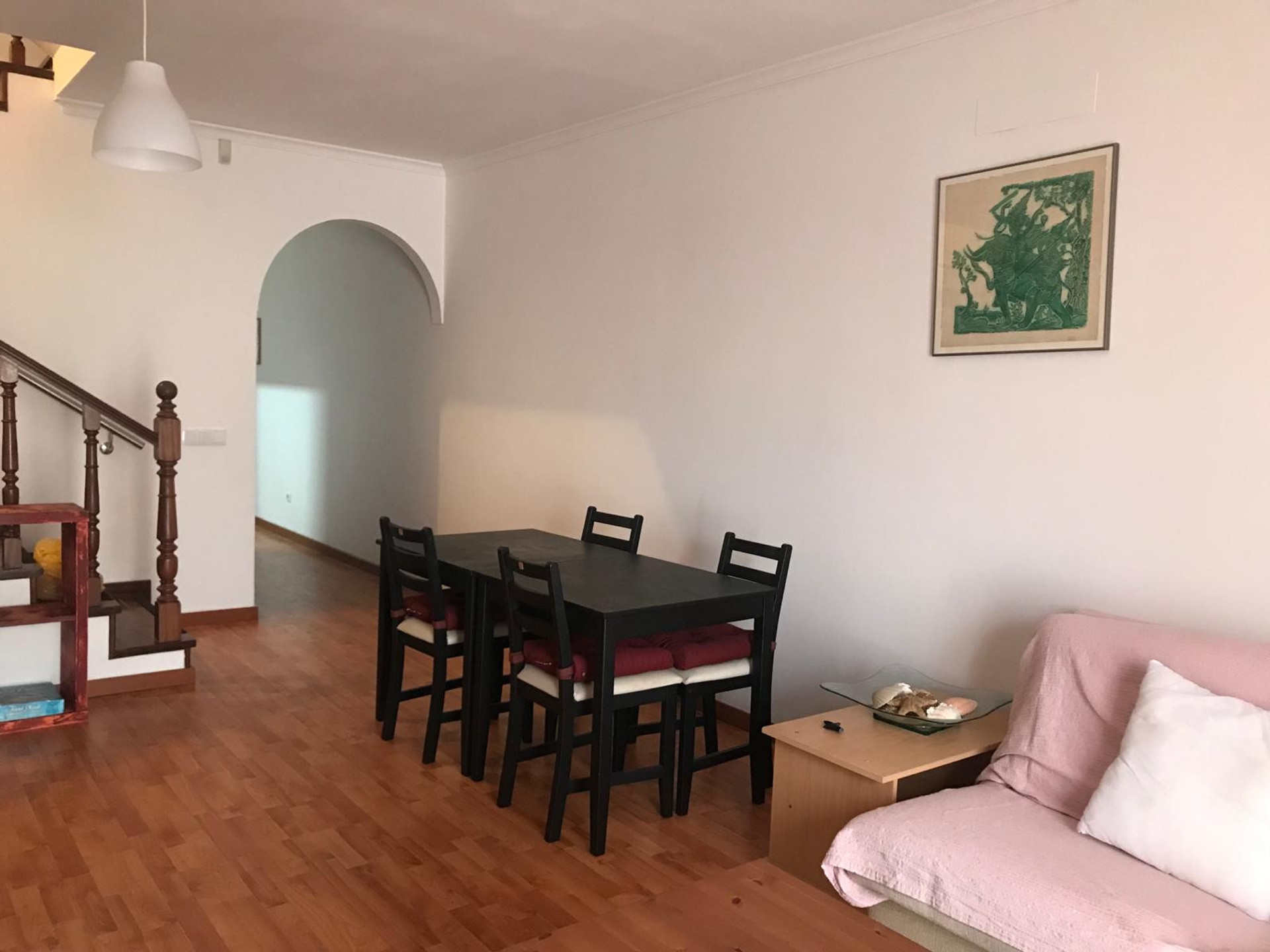 Sala de estar - Área para refeições ou trabalho