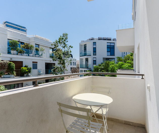 Blueground | NahalatBynamin,Garden view,Balcony-10