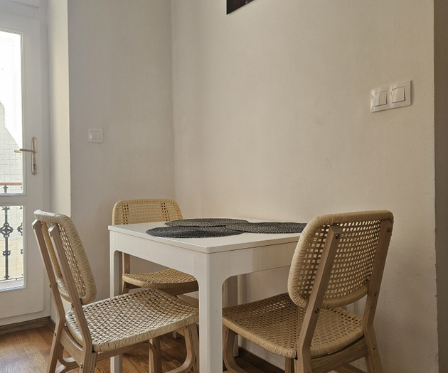 1kk 52m2 u metra Anděl Praha 5