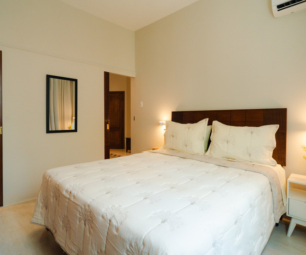 Charming & Modern Ipanema Flat - Steps from Beach