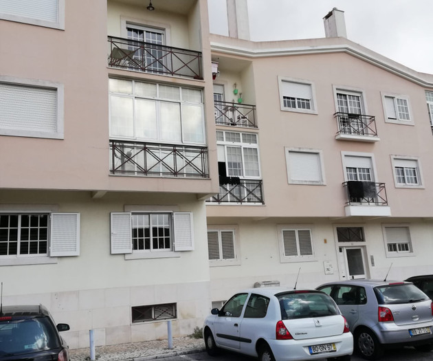 Apartamento T2 mobilado e equipado
