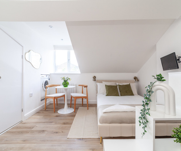 Contemporary Studio with Parking, Finsbury Park 04
