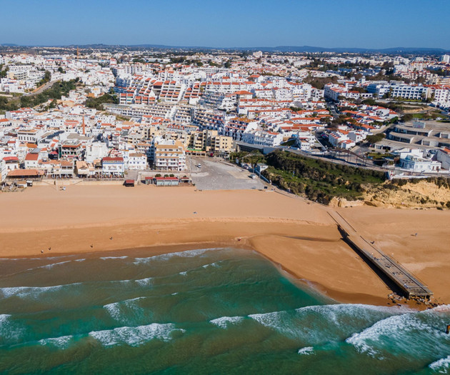 Typical T2 in Albufeira w/ Balcony by LovelyStay