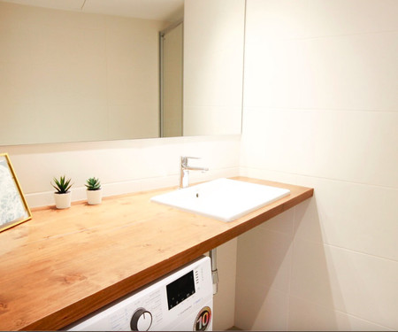 R0121- Room in co-living in Poble Sec