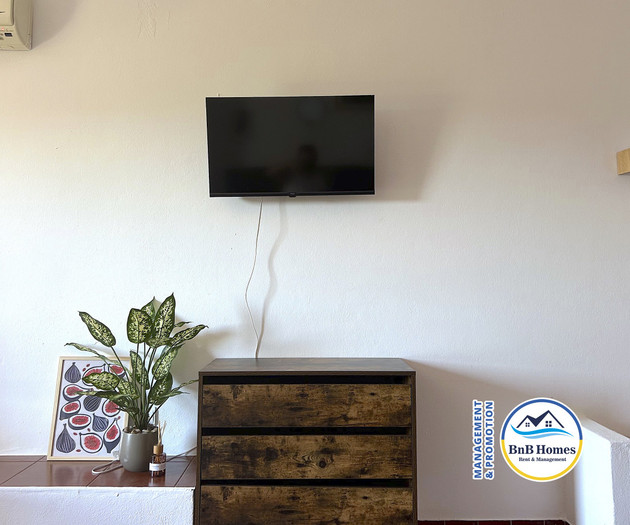 Cozy Studio with Pool - The Strip street & Beach