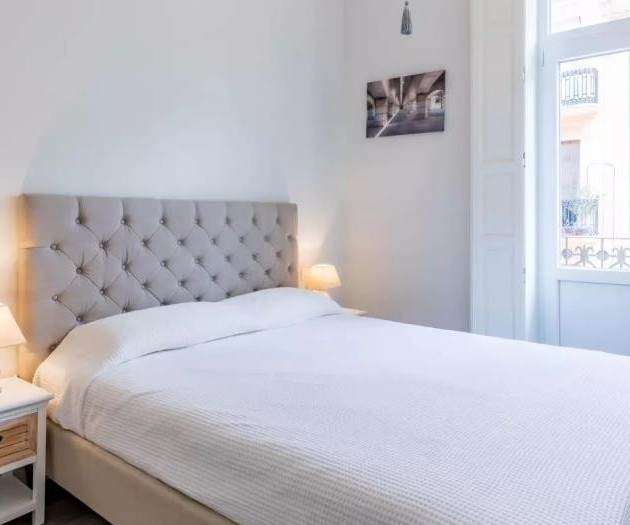 STUNNING 2-BEDROOM APARTMENT IN RUSSAFA · SEASONAL