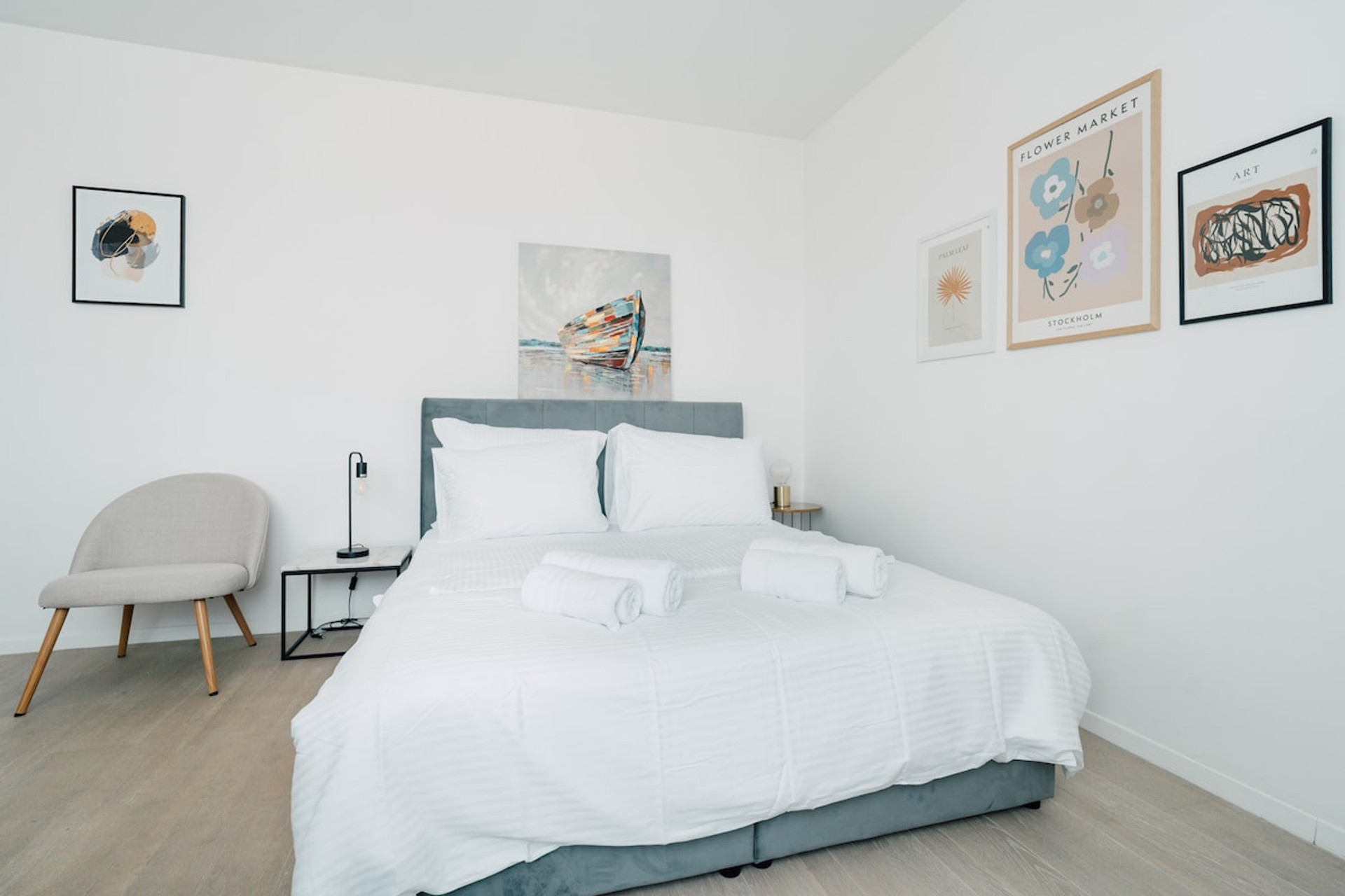 Bedroom image 1
