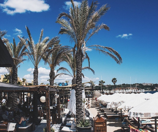 3 Castelos - BeachFront | Fibre & WI-FI6