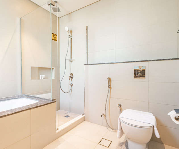 Elegant Downtown 3BR | Burj Khalifa View