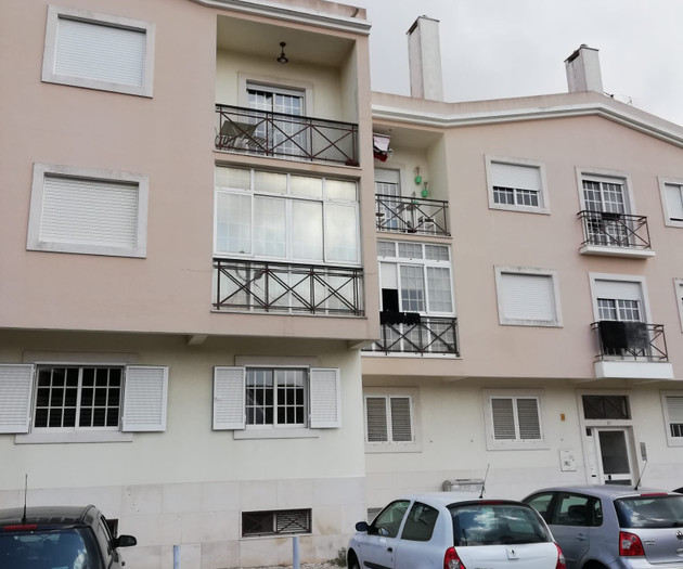 Apartamento T2 mobilado e equipado