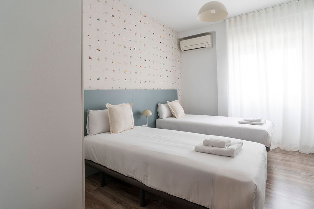 Spacious apartment in the heart of Valencia preview