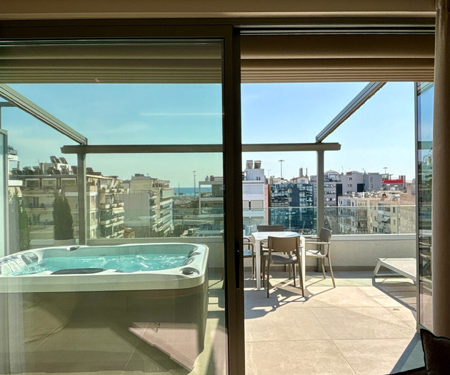 The Riviera Loft & Private Jacuzzi by Unoblu®