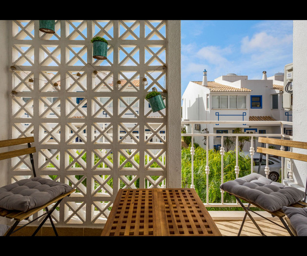 Albufeira 3BR w/ Pool & AC by LovelyStay