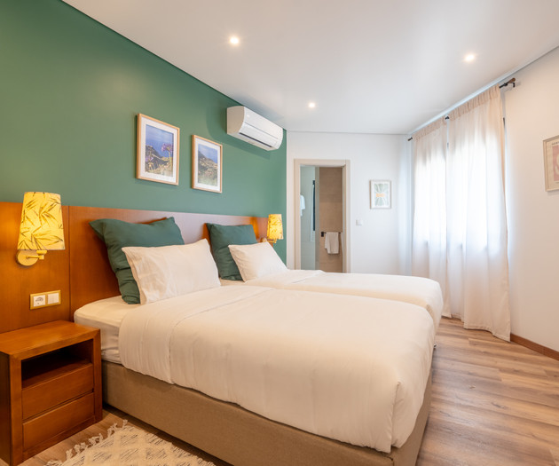 Villa w/ Private Heated Pool, Office, Gym- Madeira