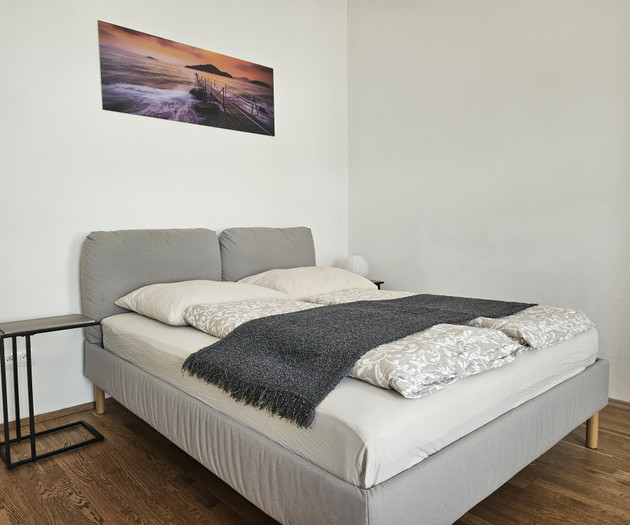 1kk 52m2 u metra Anděl Praha 5