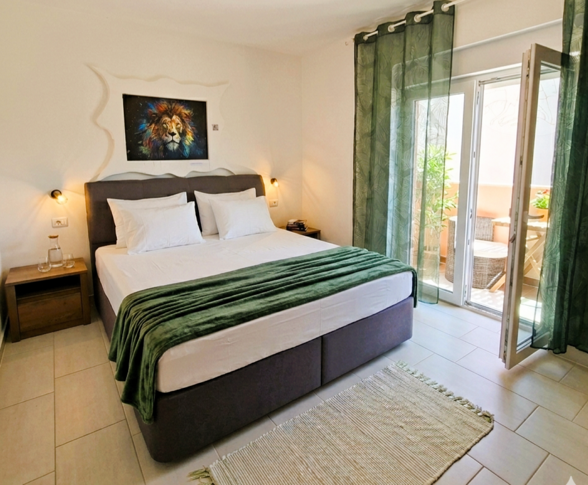 Bedroom with lion artwork